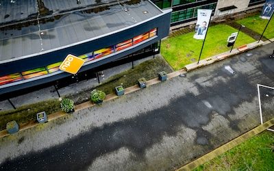 NPO steekt bijna 100 miljoen extra in podcast en streaming om jongeren te bereiken