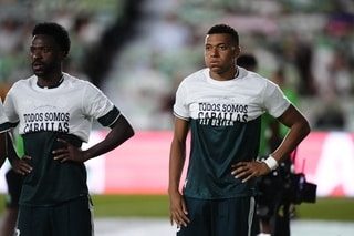 VIDÉO. Mbappé, Vinicius et Konaté masquent un message de soutien à Ceuta avant un match du Real Madrid
