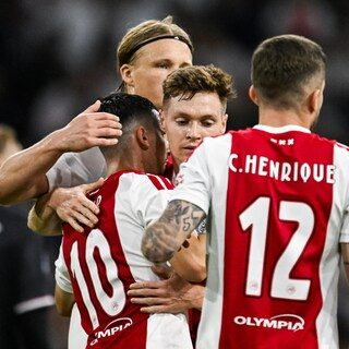 Ajax scoort erop los in Arena en beleeft zorgeloze avond tegen Willem II