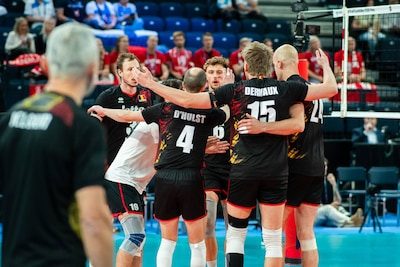 “We zijn aan het groeien”: Red Dragons knokken zich tegen Denemarken naar nieuwe zege