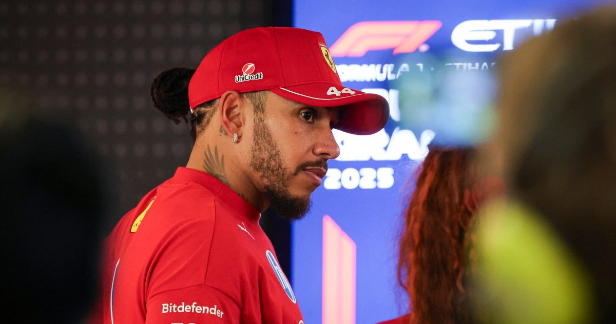 Ferrari w tarapatach. Hamilton traci cierpliwość, poprosił o zmiany