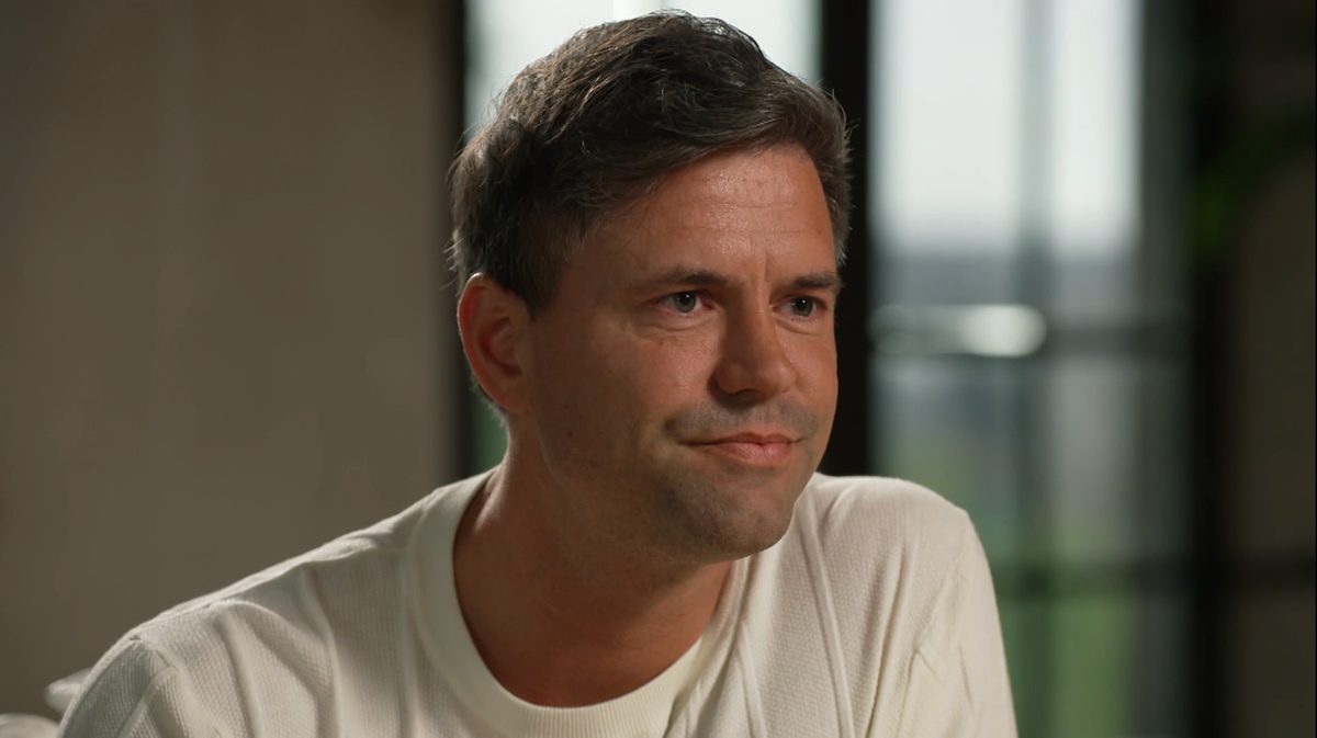 Simon Keizer beleefde 'troostende' ervaring met overleden vader: 'Zo magisch mooi'