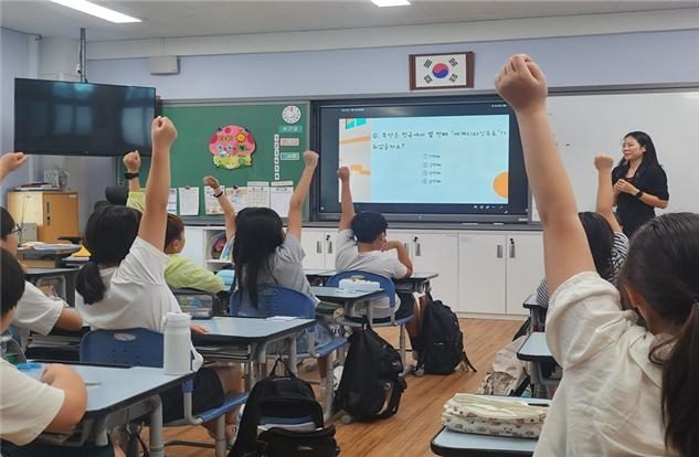 부산 초등생이 그리는 미래 도시…세계디자인수도 학교 교육