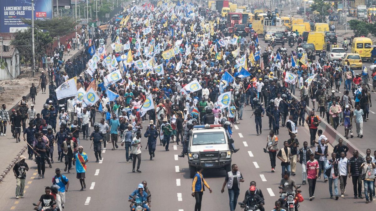 Police fire tear gas to break up Congo protests against constitutional changes