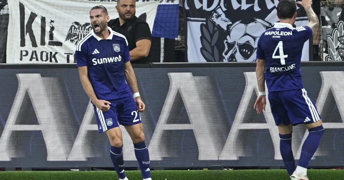 Pétrot kijkt een rivaal in de ogen: "Voor iemand van Saint-Etienne is het speciaal om tegen Lyon te spelen"