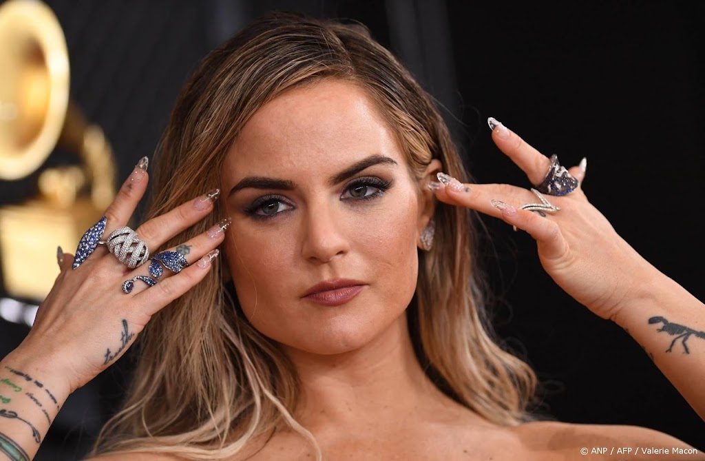 JoJo viert twintigjarig jubileum The High Road met tour