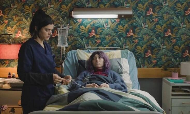 “Deadline” : que vaut la série avec Soko en infirmière junkie ?