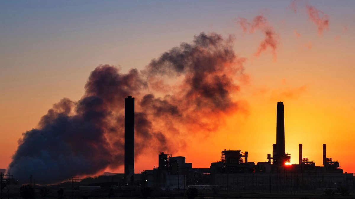 Trump's EPA repeals pollution limits on fossil fuel power plants