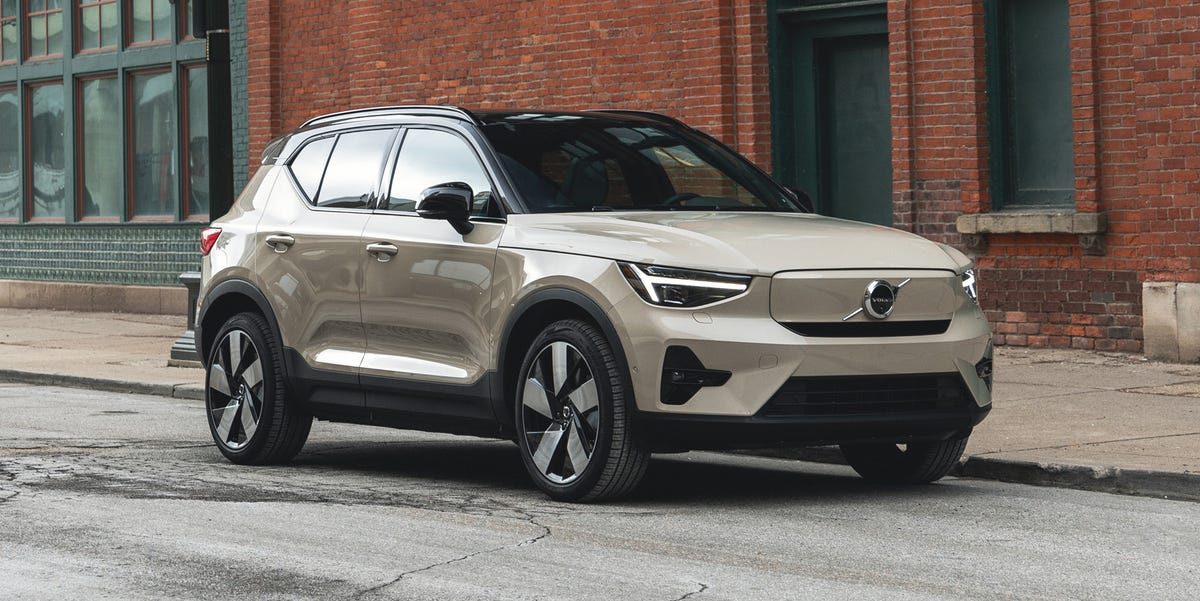 Volvo Cancels EX40 Electric SUV Amid Falling Sales