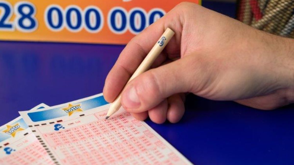 Wyniki Lotto 15 września 2026. Sprawdź szczęśliwe liczby