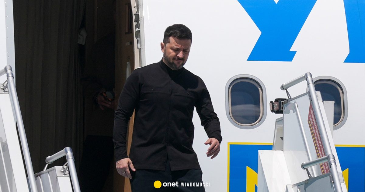 Wołodymyr Zełenski oskarża Rosję. "Dwa razy próbowali zestrzelić mój samolot"