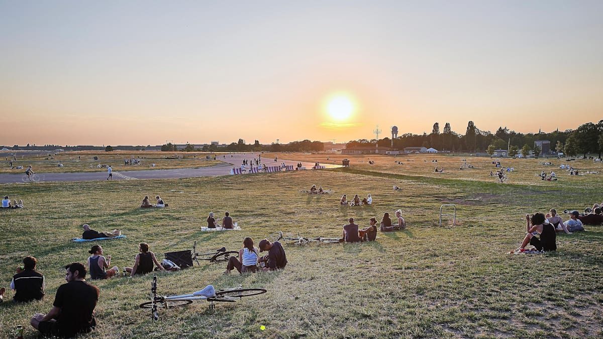 „Ich frage Sie, wann Sie zum letzten Mal auf dem Tempelhofer Feld die Feldlerchen angehört haben“