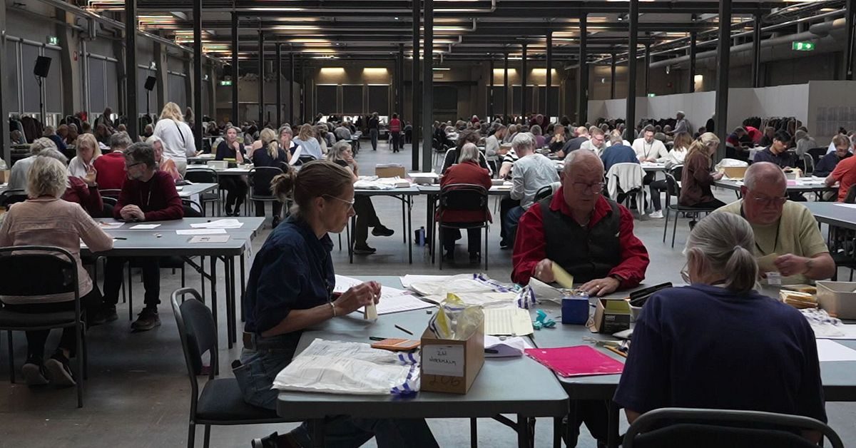 Följ med in till rösträkningen i Stockholm
