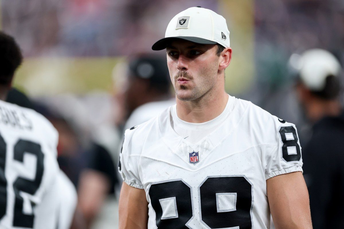 Brock Bowers’ Fiancee Reacts to Injury News for Raiders Star TE