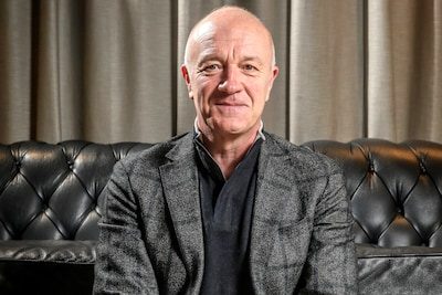 COLUMN. Geert Hoste vroeg AI wie de begroting kan redden: “Onze hoop is gericht op Average Rob”