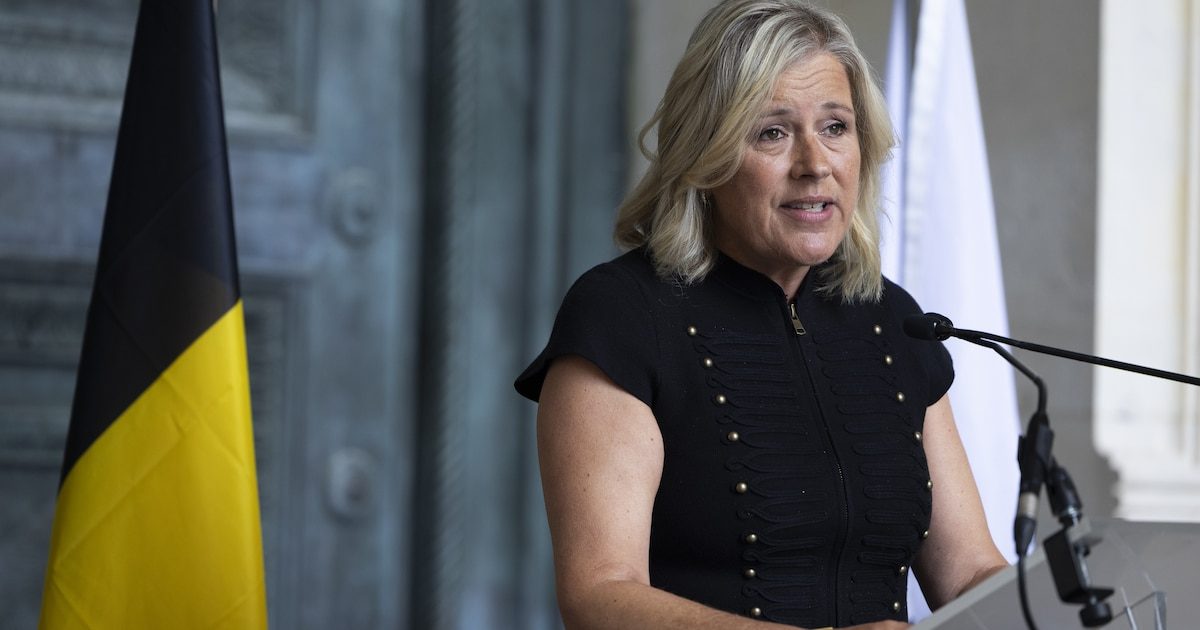 Alors que l’IA est au centre des craintes, Vanessa Matz propose un plan d’attaque à ses partenaires